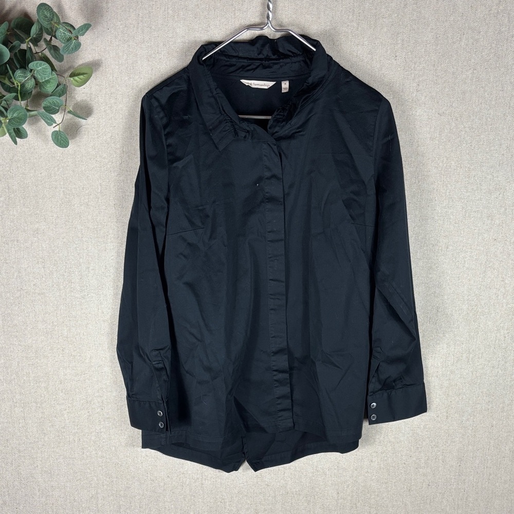 Soft Surroundings > Black Button Down Shirt Medium